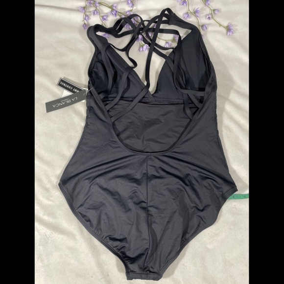 NWT $119‎ La Blanca Cross Back One-Piece Swimsuit in Black [SZ 16 ] - Picture 9 of 12